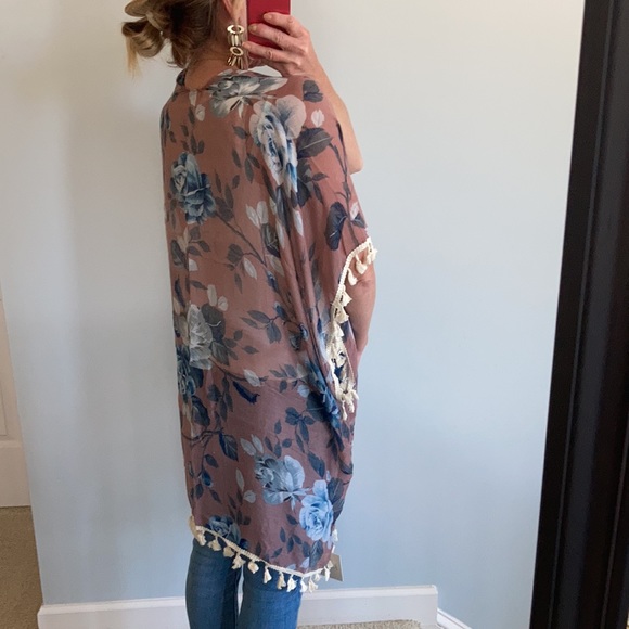 Floral Print Boho Kimono - Picture 8 of 8